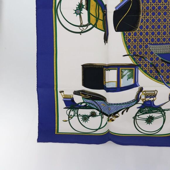 Pre Loved Hermes  Carre 90 - Picture 8 of 15